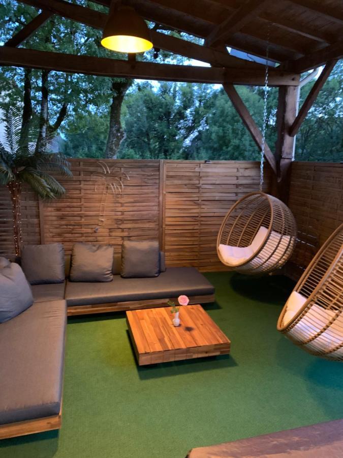 La Biche Au Bois Piscine Chauffee Jacuzzi Villa Cazals  Buitenkant foto